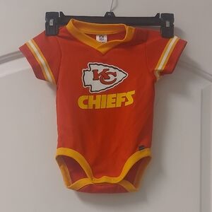 Gerber NFL Kansas City Chiefs Team Apparel Onesie Baby Sz 6-12mos